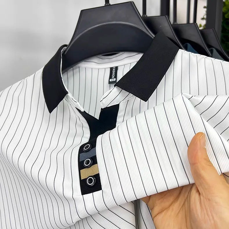 Camisa pólo masculina  com design listrado