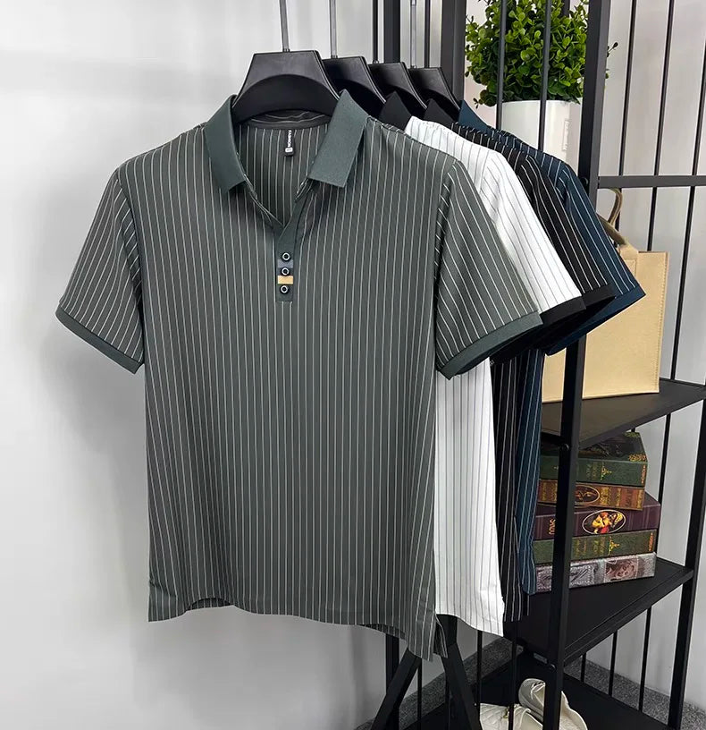 Camisa pólo masculina  com design listrado